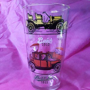 VINTAGE HAZEL ATLAS - 1960’s 24 oz GLASS TUMBLER FEATURING CLASSIC CARS